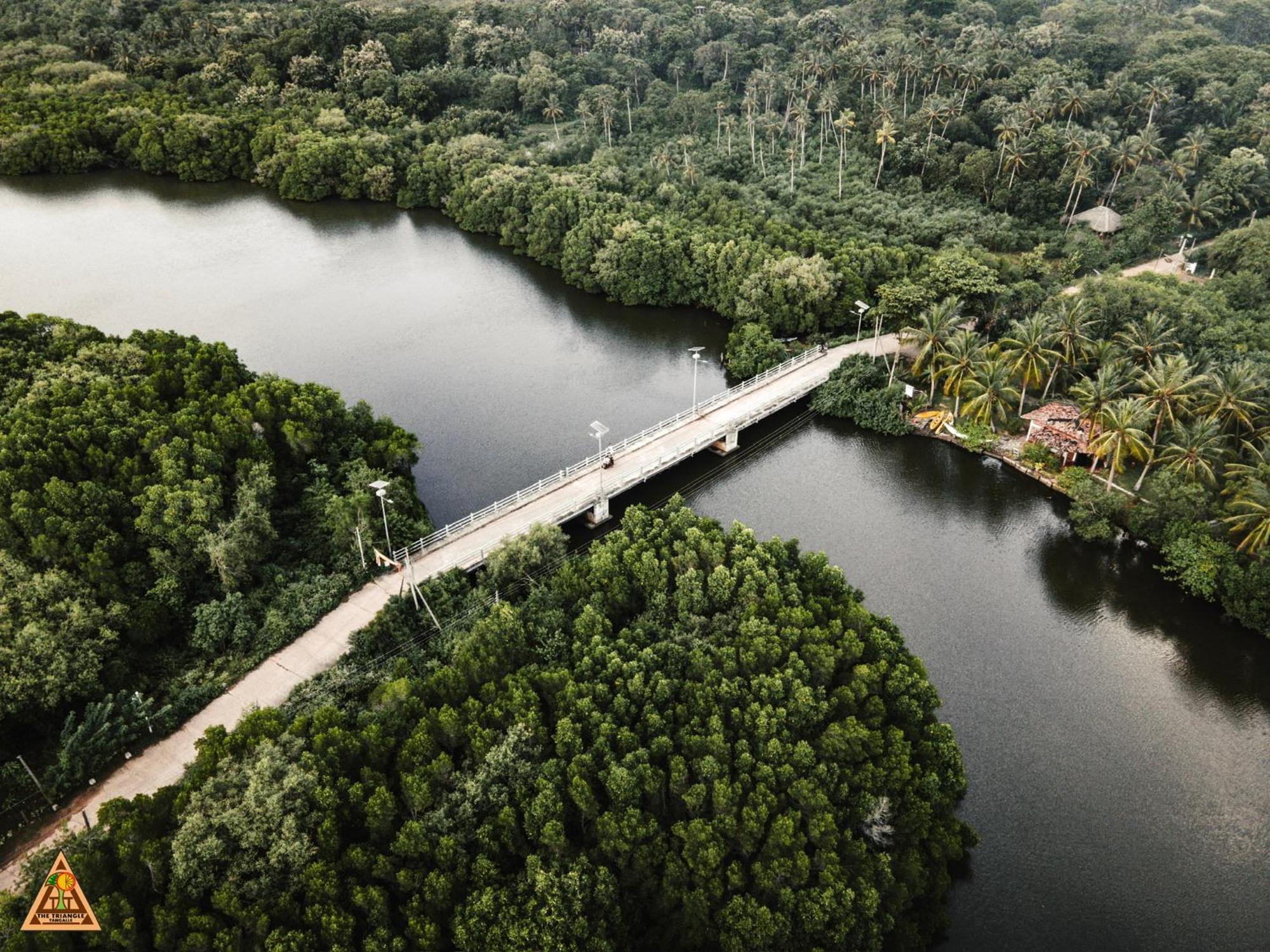 The Triangle Тангалла Экстерьер фото